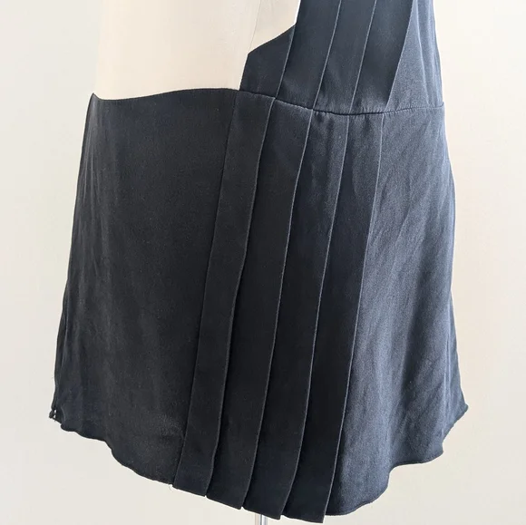 Judith & Charles Silk Black and White Pleated Sleeveless Dress Sz 2 - Picture 7 of 9